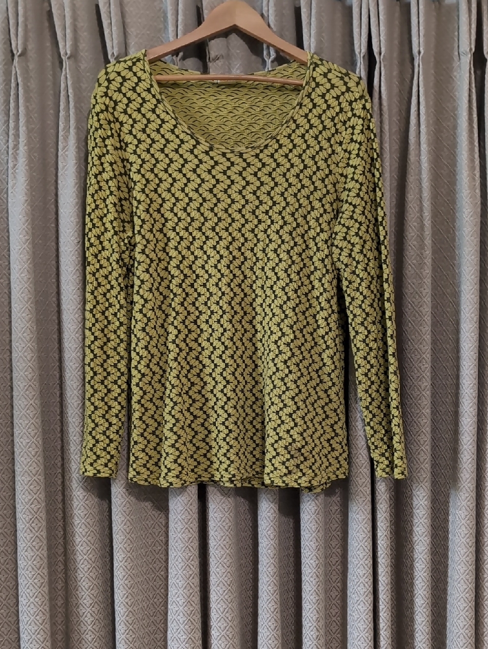 Women's Size Medium Tianello Yellow & Black Tunic Long Sleeve Textured Blouse